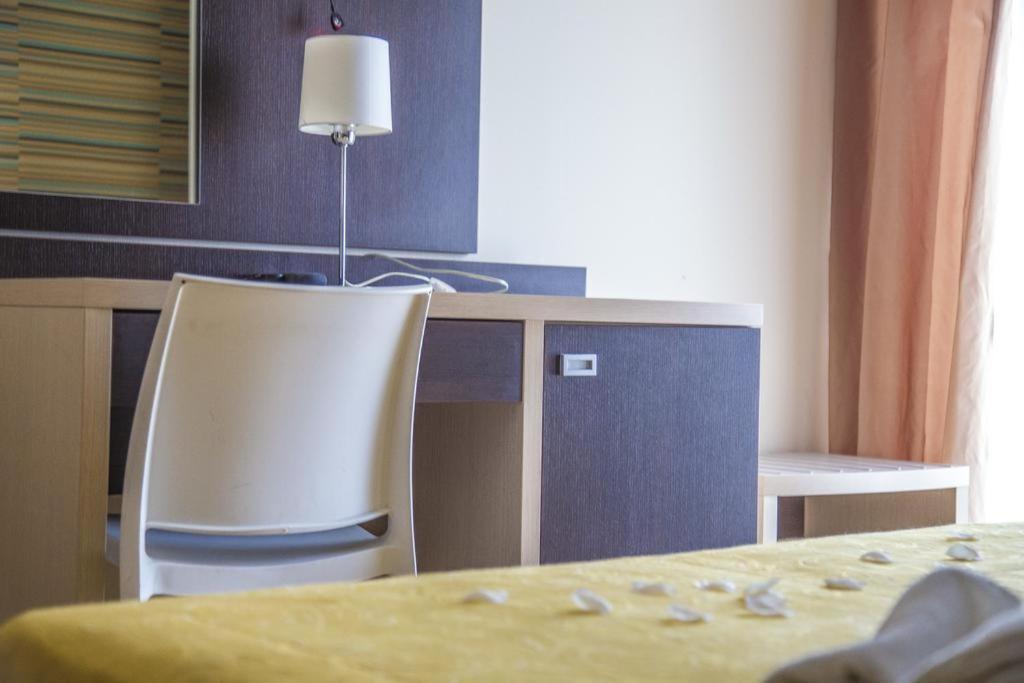 Hotel Massimo Resort Cesenatico Extérieur photo