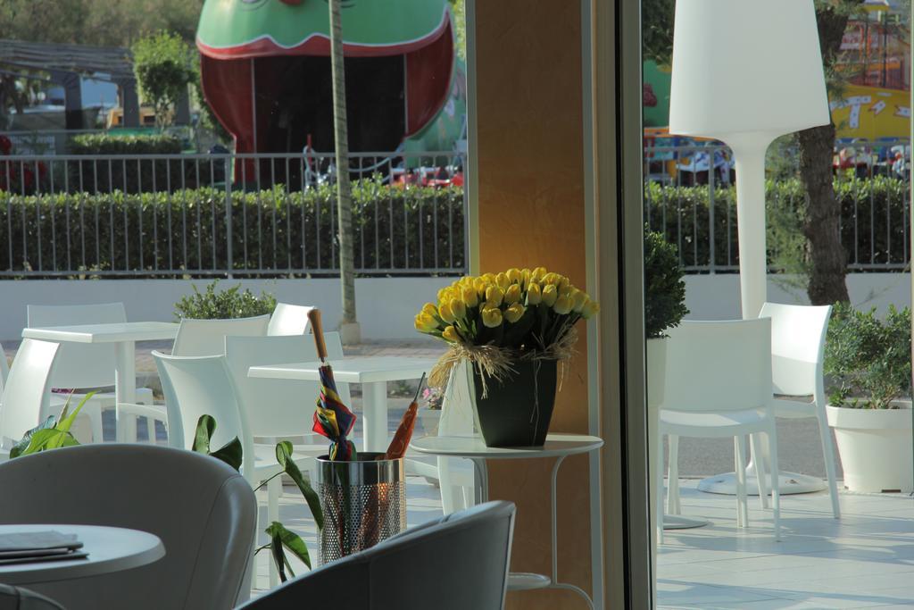 Hotel Massimo Resort Cesenatico Extérieur photo